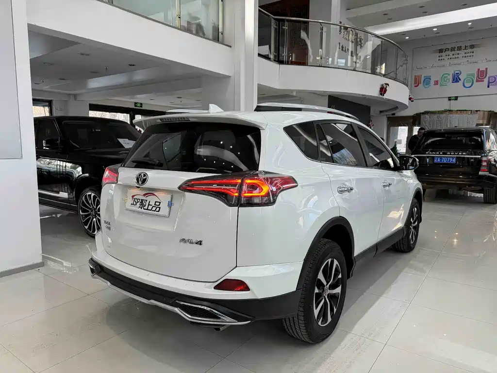 Toyota RAV4 2016 2.0L CVT 2WD Comfort Edition China V 2018 - thumbnail 15