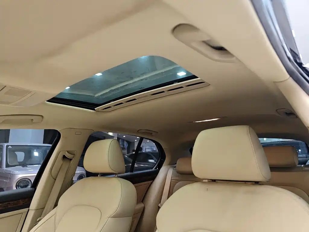 Skoda Skoda Octavia 2012 1.8TSI Automatic Elegance Edition 2012 - thumbnail 12