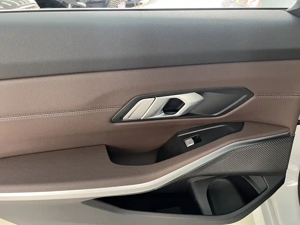BMW BMW 3 Series 2024 320Li M Sport Package 2024 - thumbnail 13