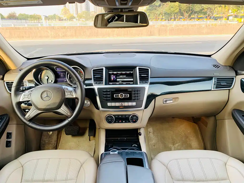 Mercedes-Benz Mercedes-Benz GL-Class 2016 GL 450 4MATIC US Specification 2016 - thumbnail 12