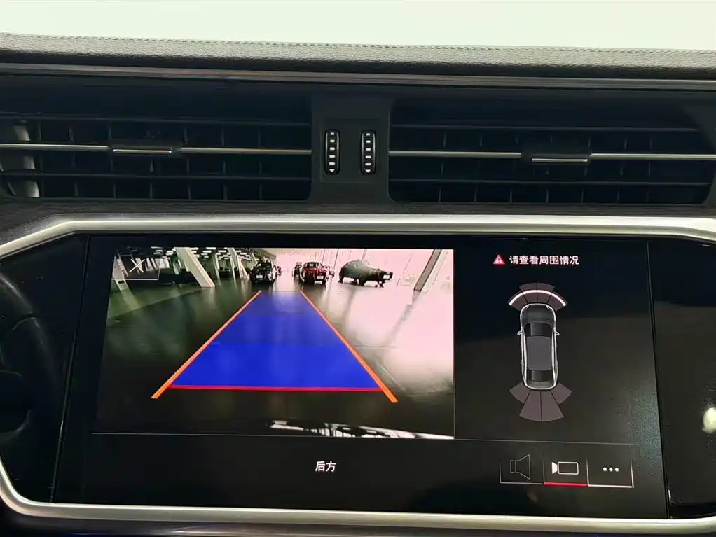 Audi Audi A6L 2022 45 TFSI Premium Elegant 2022 - thumbnail 8