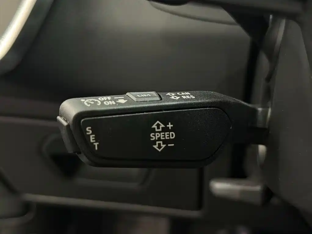 Audi Audi A6L 2022 45 TFSI Premium Elegant 2022 - thumbnail 12