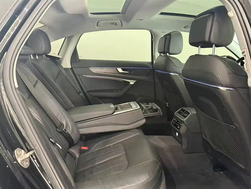 Audi Audi A6L 2022 45 TFSI Premium Elegant 2022 - thumbnail 18
