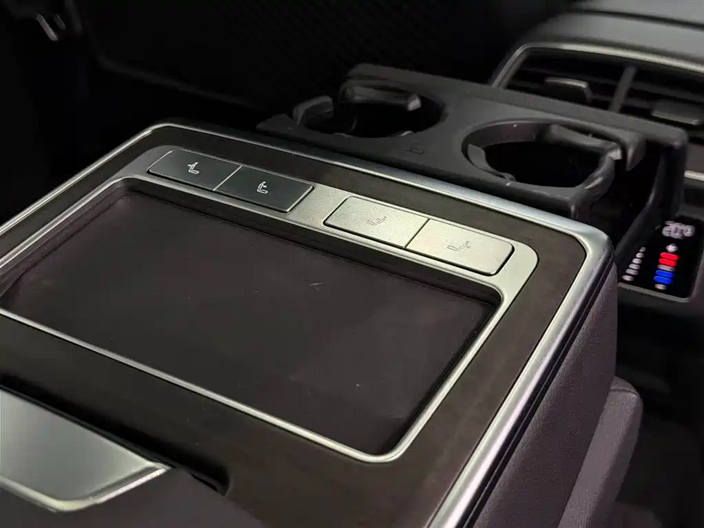 Audi Audi A6L 2022 45 TFSI Premium Elegant 2022 - thumbnail 19