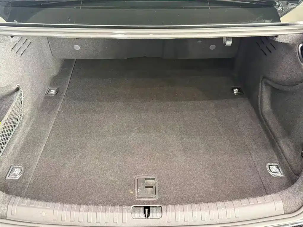 Audi Audi A6L 2022 45 TFSI Premium Elegant 2022 - thumbnail 22