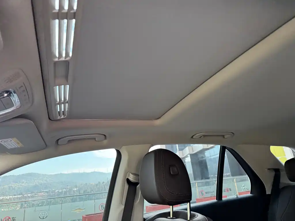 Mercedes-Benz Mercedes-Benz GLE 2021 GLE 350 4MATIC Dynamic Model 2021 - thumbnail 30