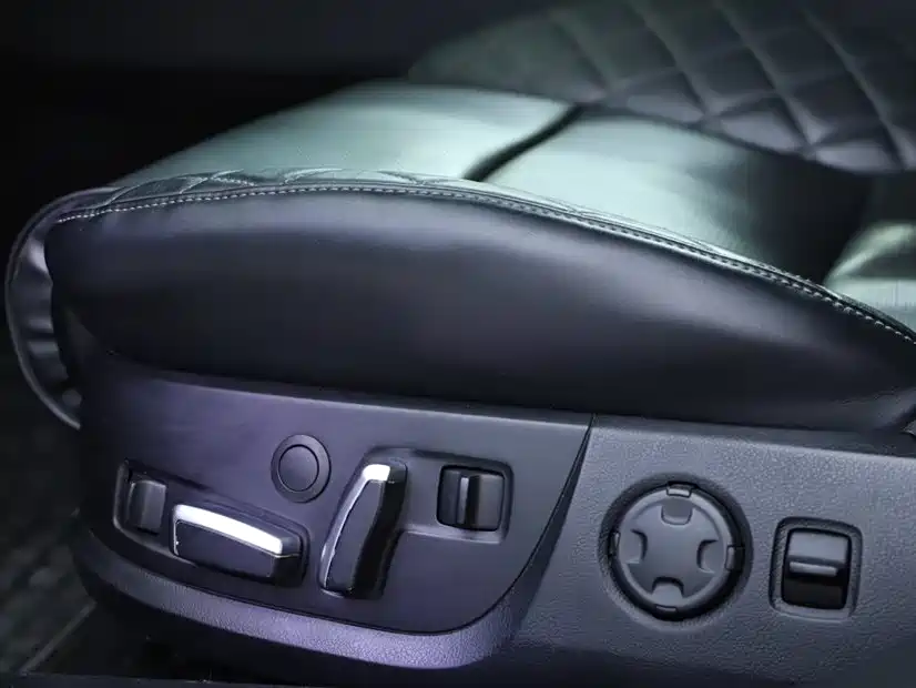 Audi Audi A8 2006 A8L 6.0 W12 quattro Flagship 2006 - thumbnail 24