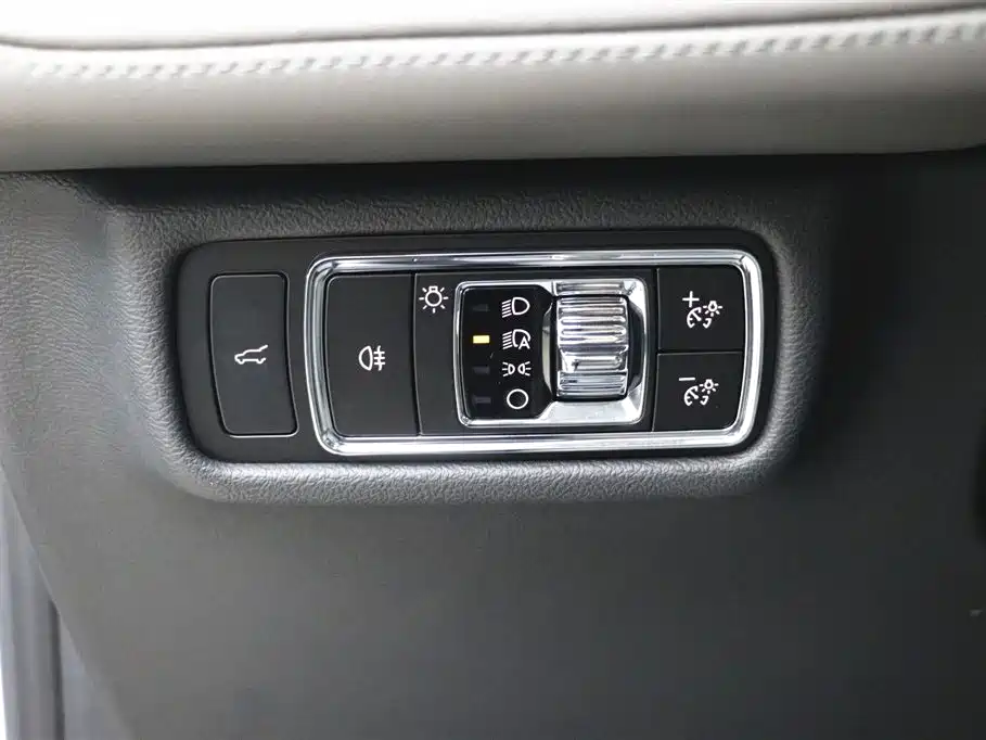 Lincoln Lincoln Navigator 2024 3.0T V6 AWD Elegant Edition 6-seater 2025 - thumbnail 13
