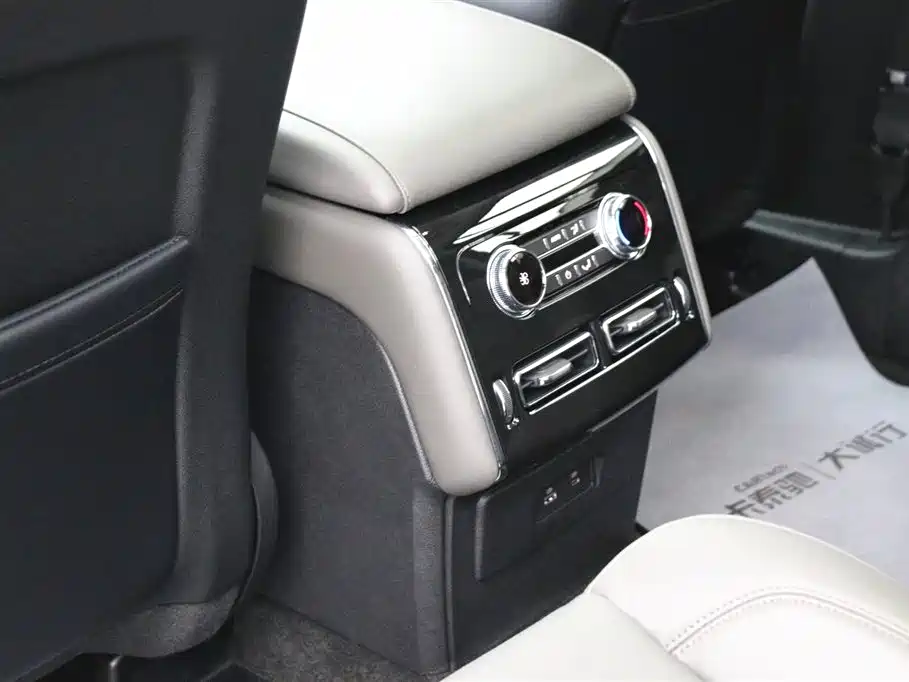 Lincoln Lincoln Navigator 2024 3.0T V6 AWD Elegant Edition 6-seater 2025 - thumbnail 22