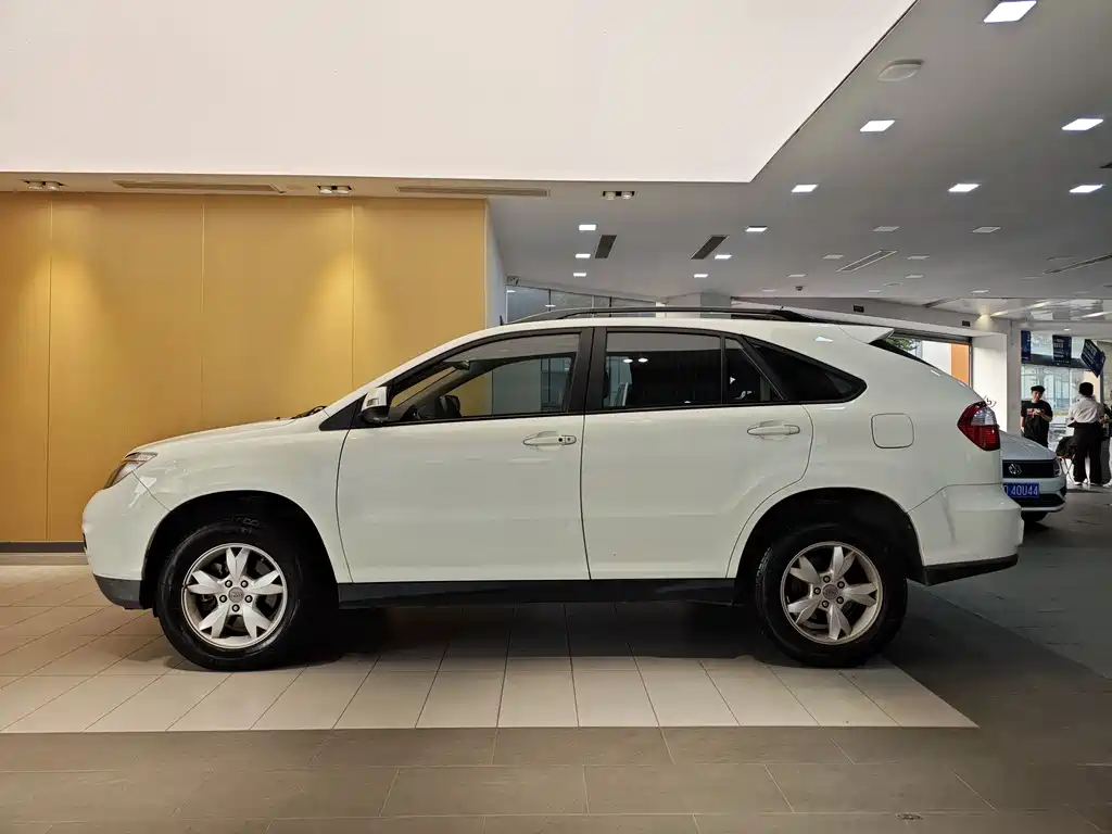BYD BYD S6 2012 2.0L Manual Luxury Edition 2011 - thumbnail 6