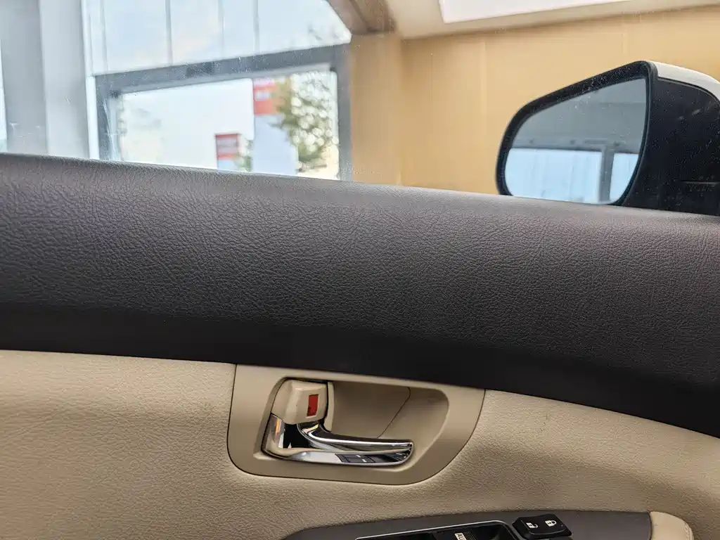 BYD BYD S6 2012 2.0L Manual Luxury Edition 2011 - thumbnail 8
