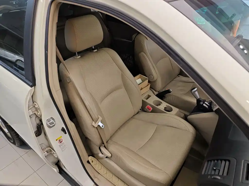 BYD BYD S6 2012 2.0L Manual Luxury Edition 2011 - thumbnail 30