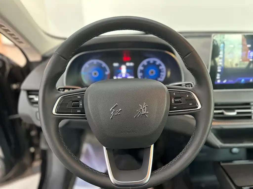 Hongqi Hongqi E-QM5 2023 Model Year Facelift Base Mobility Edition 2024 - thumbnail 9