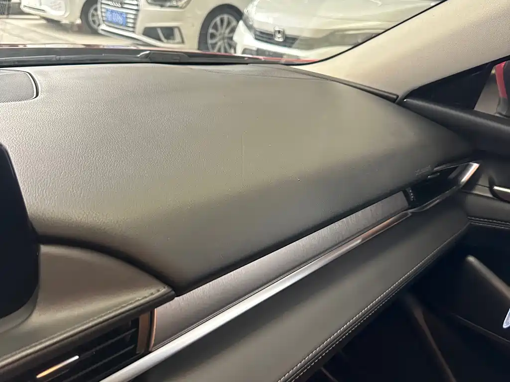 Mazda Mazda6 2020 2.0L Skyactiv-G Luxury Edition 2021 - thumbnail 18