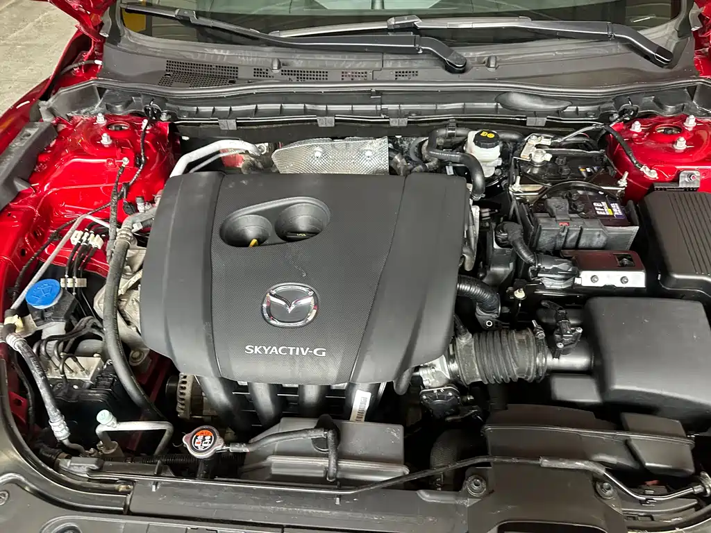 Mazda Mazda6 2020 2.0L Skyactiv-G Luxury Edition 2021 - thumbnail 25