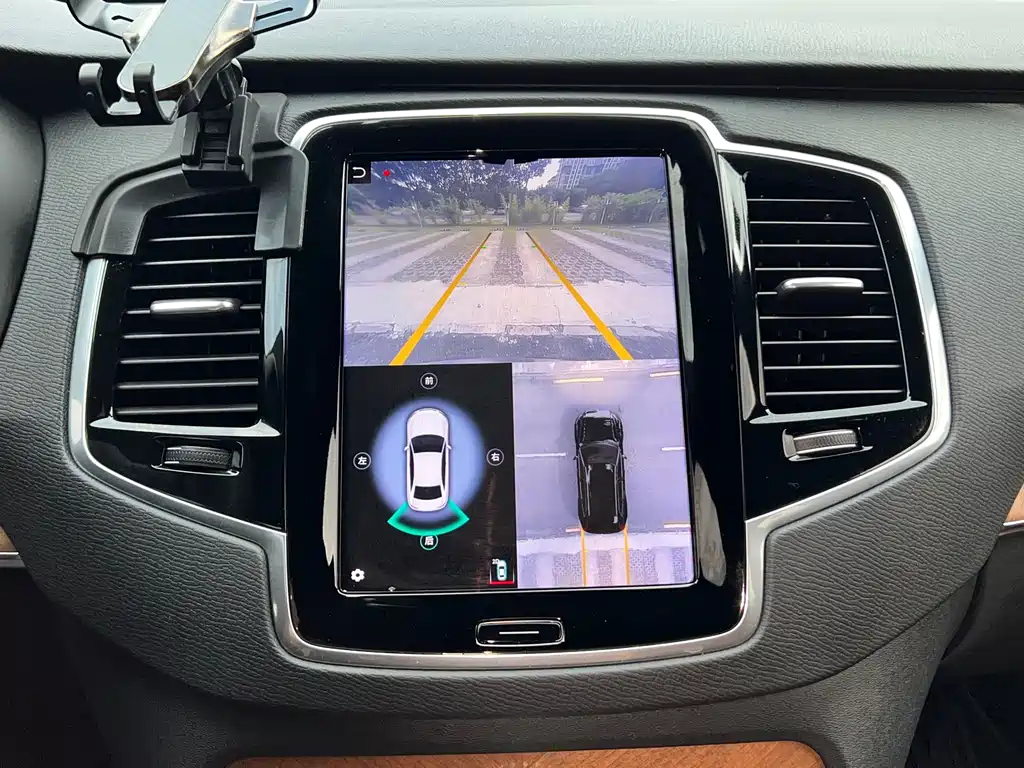 Volvo Volvo XC90 2023 B6 Momentum Luxury 7-seater 2023 - thumbnail 7