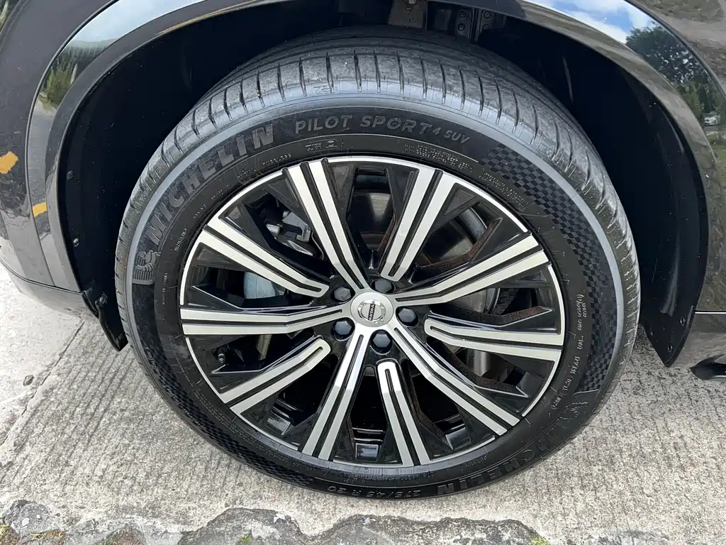 Volvo Volvo XC90 2023 B6 Momentum Luxury 7-seater 2023 - thumbnail 18