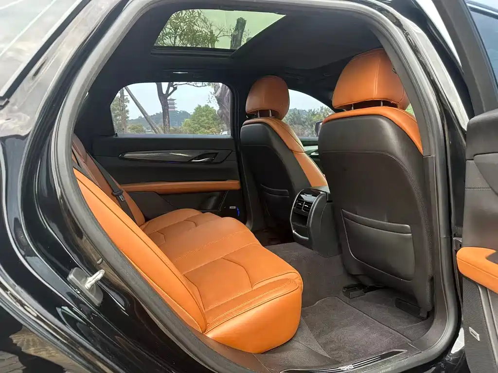 Cadillac Cadillac CT6 2022 28T Luxury 2022 - thumbnail 11