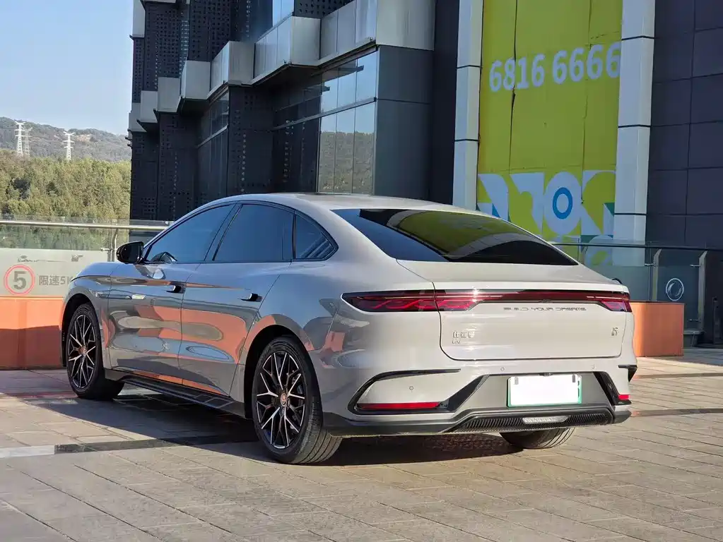BYD BYD Han 2025 EV 506KM Luxury Edition 2024 - thumbnail 9