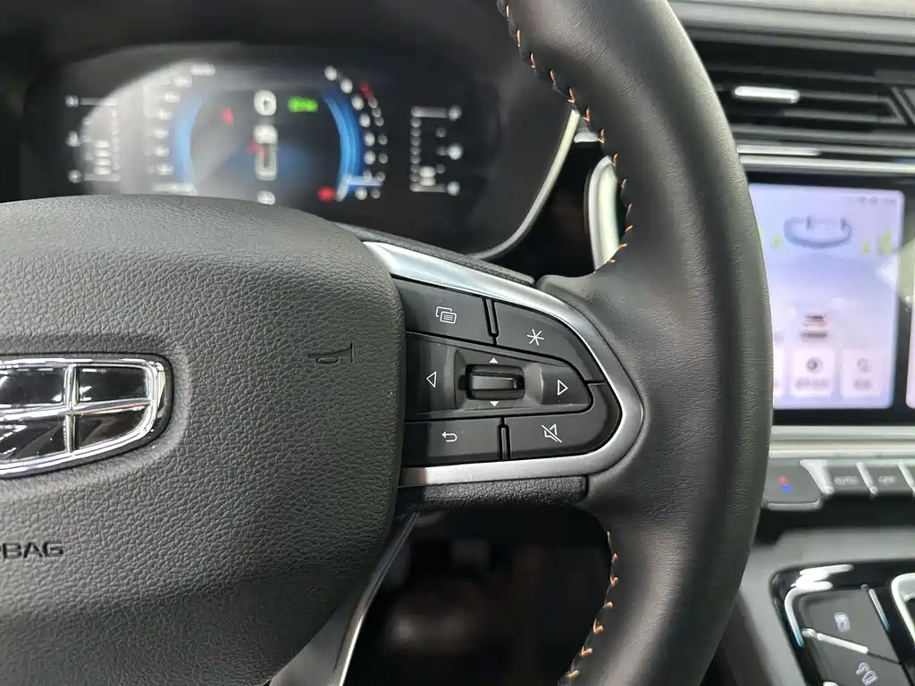 Geely Auto Geely Boyue 2022 Boyue X 1.8TD DCT Smart Edition 2023 - thumbnail 6