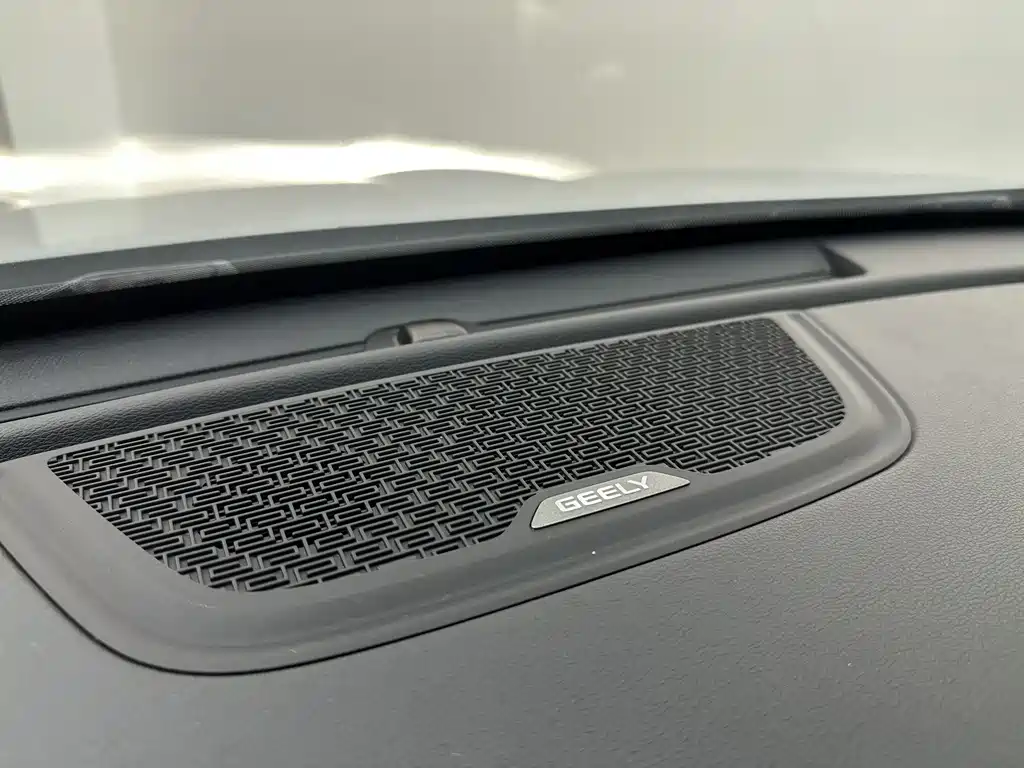 Geely Auto Geely Boyue 2022 Boyue X 1.8TD DCT Smart Edition 2023 - thumbnail 8