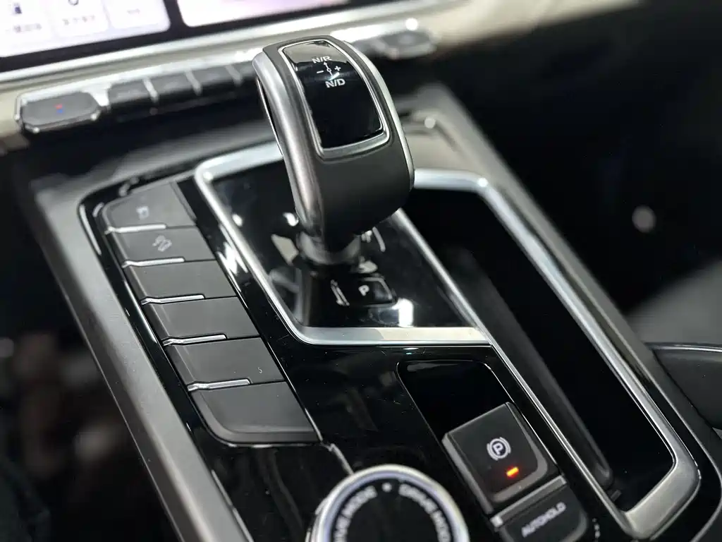 Geely Auto Geely Boyue 2022 Boyue X 1.8TD DCT Smart Edition 2023 - thumbnail 11