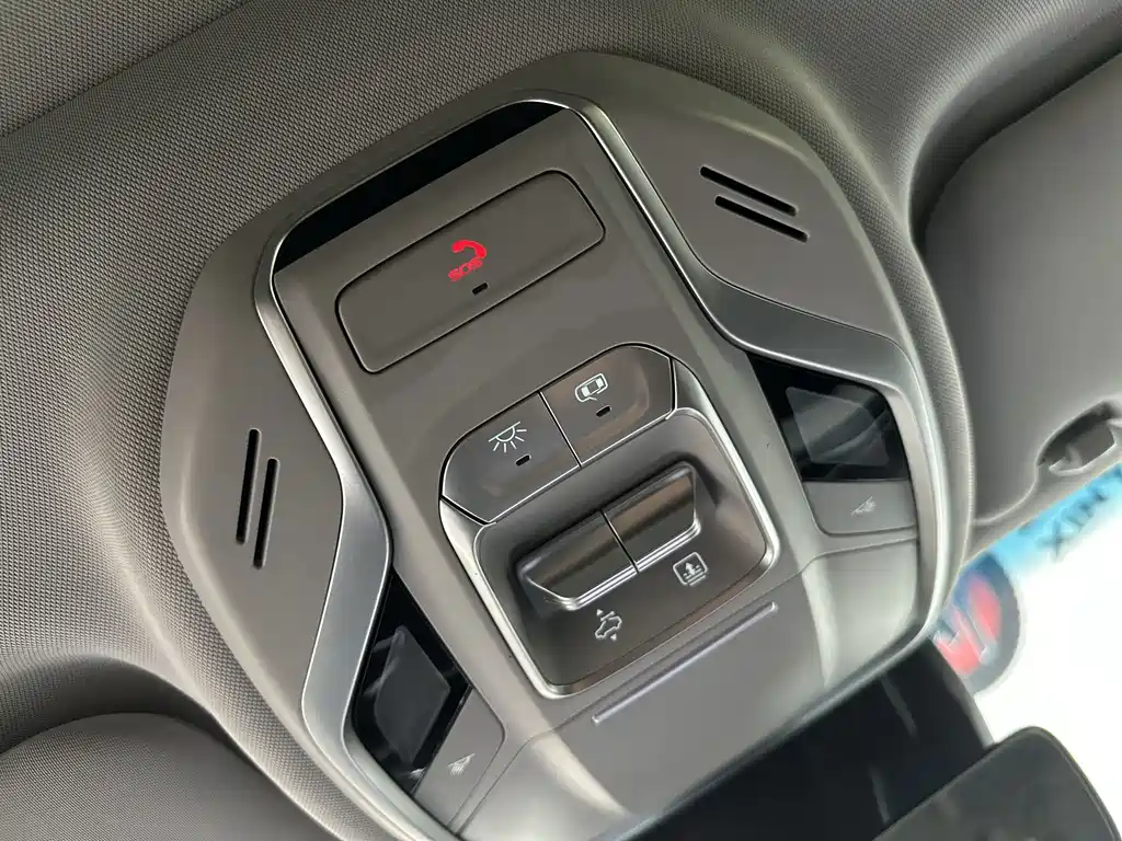 Geely Auto Geely Boyue 2022 Boyue X 1.8TD DCT Smart Edition 2023 - thumbnail 13