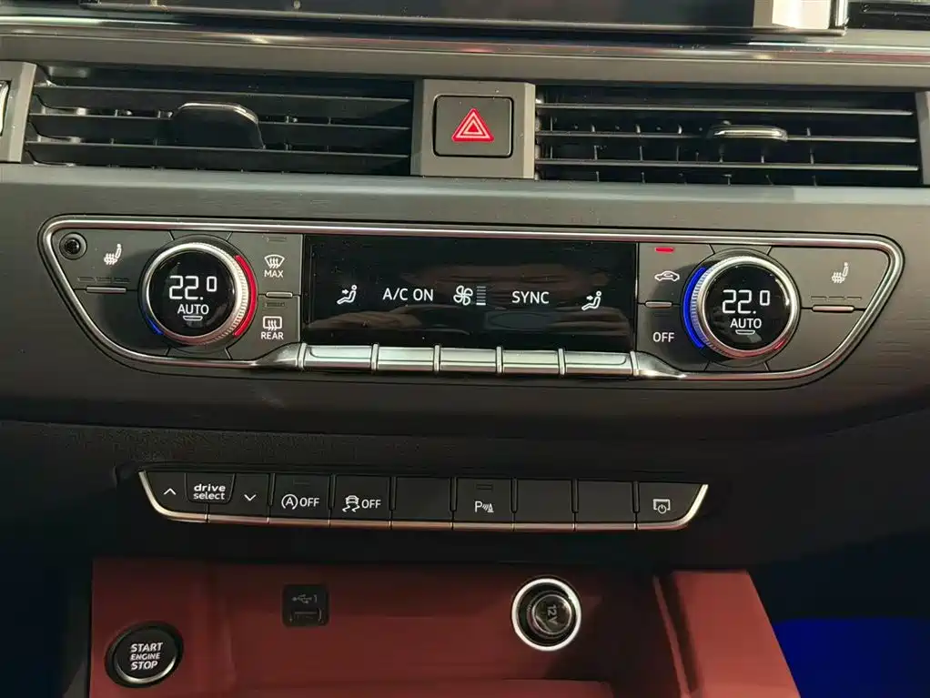 Audi Audi A4L 2024 40 TFSI Luxury Dynamic Edition 2024 - thumbnail 8