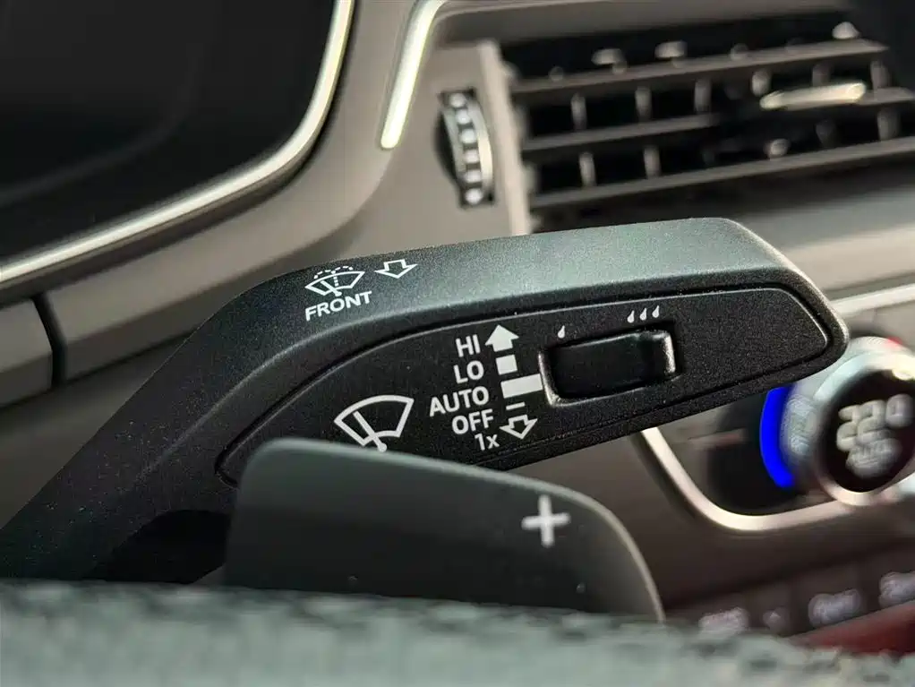 Audi Audi A4L 2024 40 TFSI Luxury Dynamic Edition 2024 - thumbnail 15