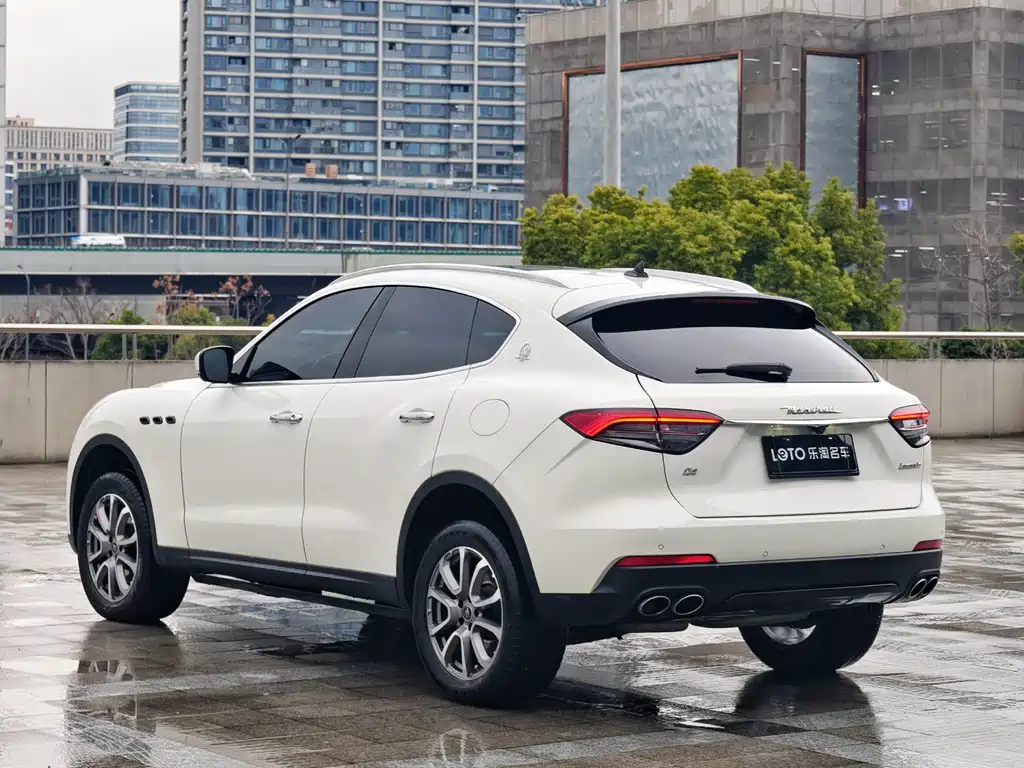 Maserati Maserati Levante 2021 3.0T Standard Edition 2021 - thumbnail 4
