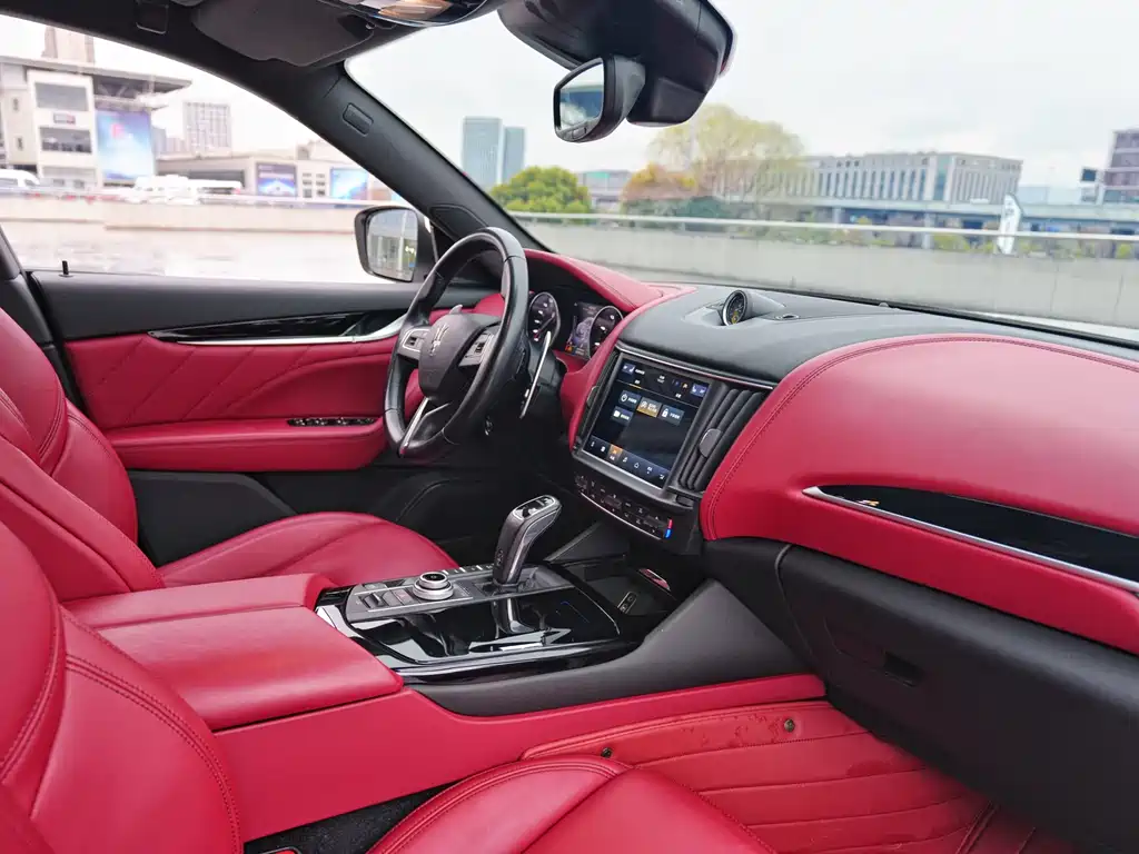 Maserati Maserati Levante 2021 3.0T Standard Edition 2021 - thumbnail 8