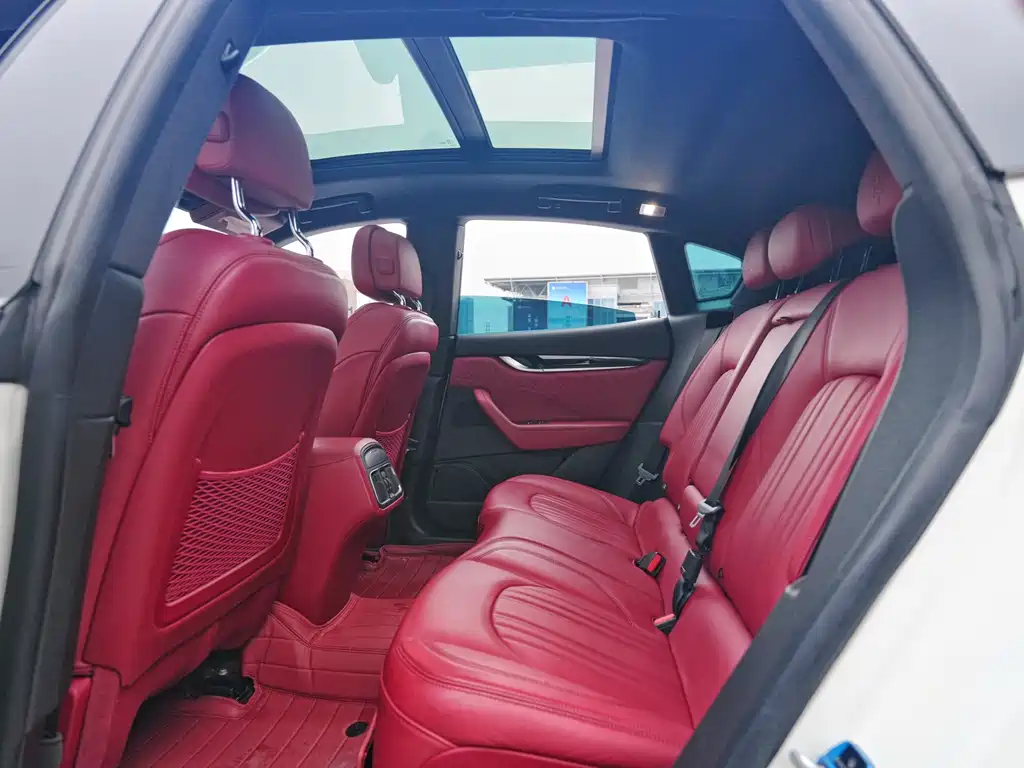 Maserati Maserati Levante 2021 3.0T Standard Edition 2021 - thumbnail 13