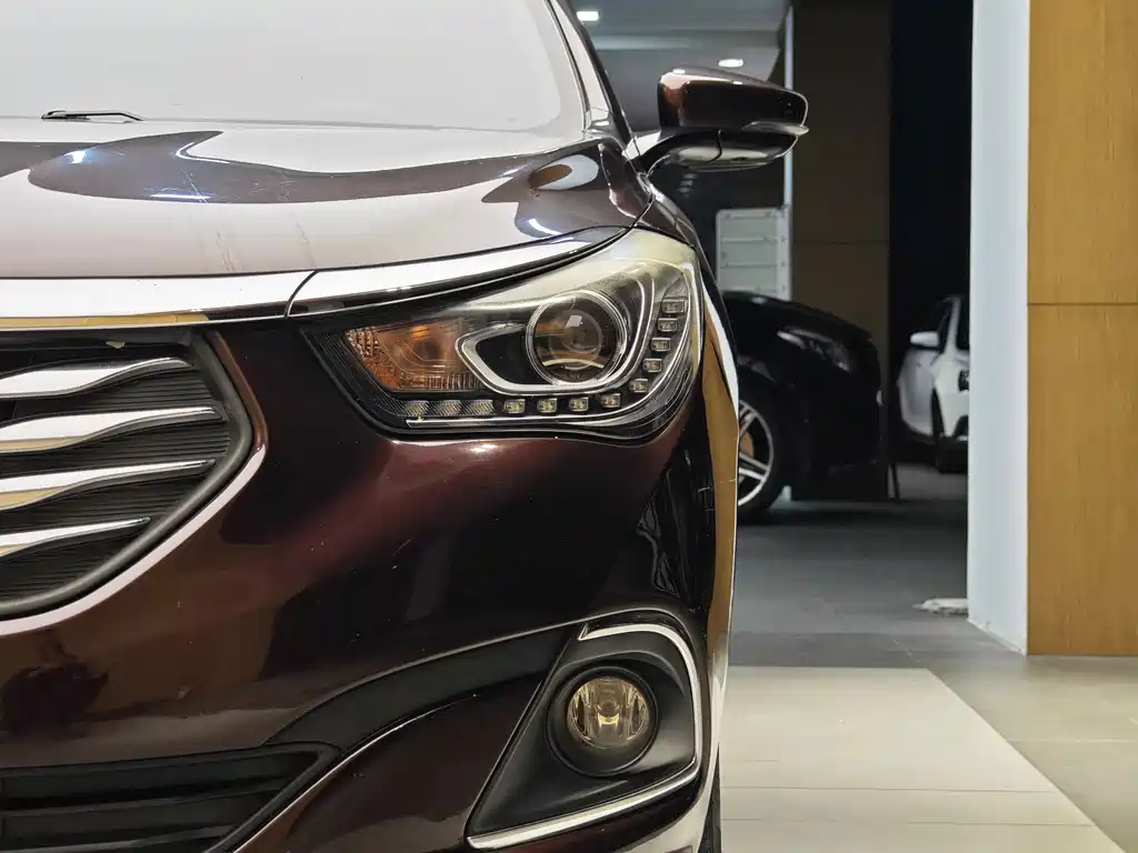 GAC Trumpchi GAC GA6 2016 235T DCT Luxury Edition 2017 - thumbnail 2