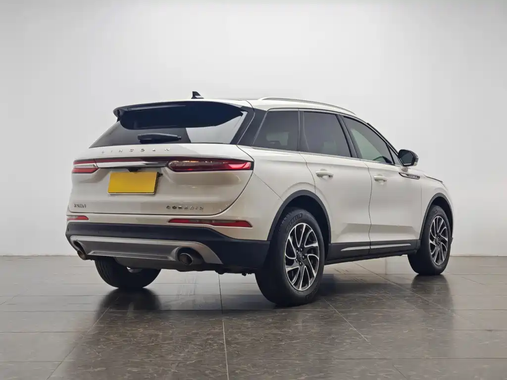 Lincoln Liberator 2022 2.0T Two-Wheel Drive Premium Edition 2022 - thumbnail 3