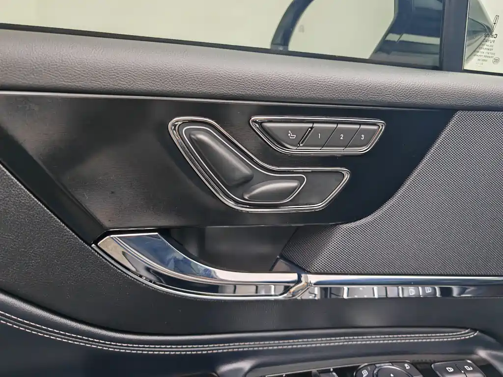 Lincoln Liberator 2022 2.0T Two-Wheel Drive Premium Edition 2022 - thumbnail 26