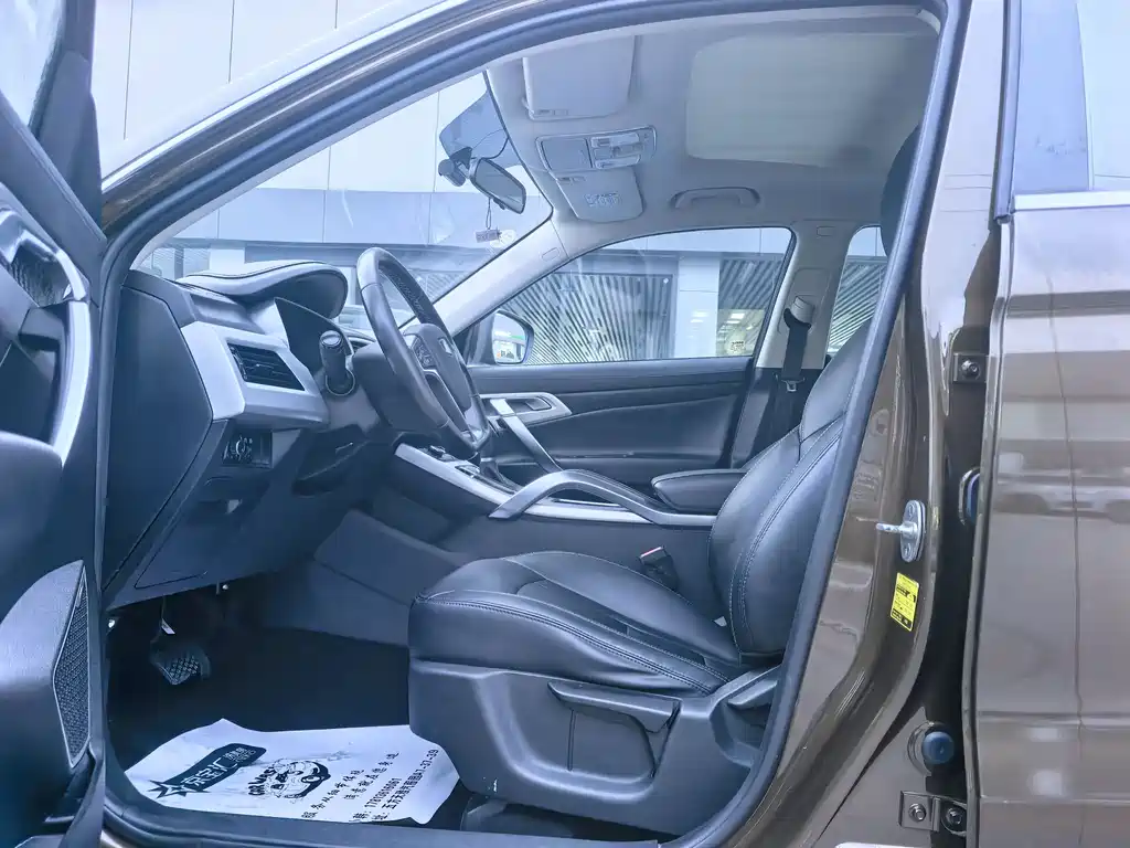 Geely Auto Geely Boyue 2016 1.8TD Automatic Smart Connect Edition 2017 - thumbnail 4