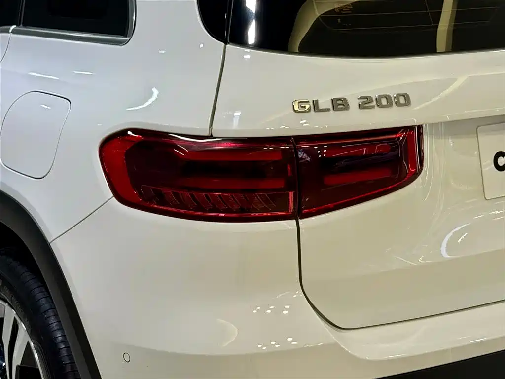 Mercedes-Benz Mercedes-Benz GLB 2025 GLB 200 Dynamic Edition 2025 - thumbnail 9