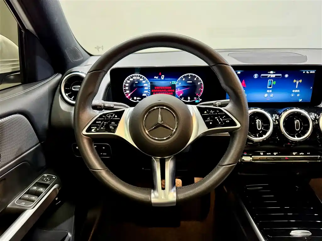 Mercedes-Benz Mercedes-Benz GLB 2025 GLB 200 Dynamic Edition 2025 - thumbnail 15