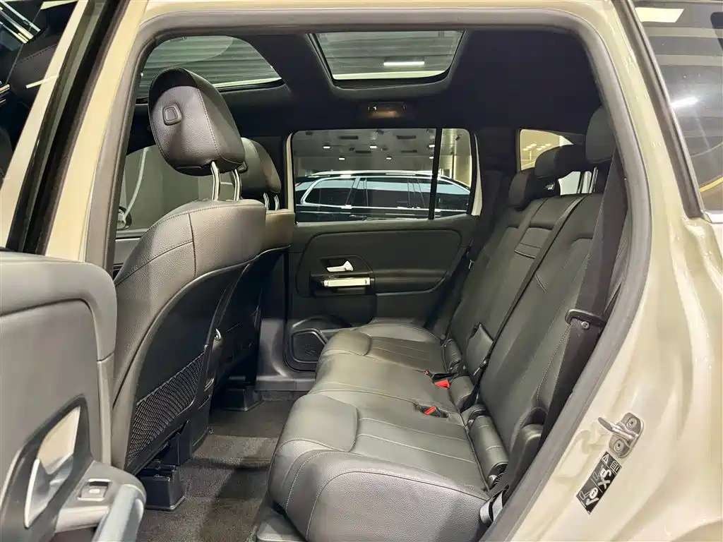 Mercedes-Benz Mercedes-Benz GLB 2025 GLB 200 Dynamic Edition 2025 - thumbnail 19