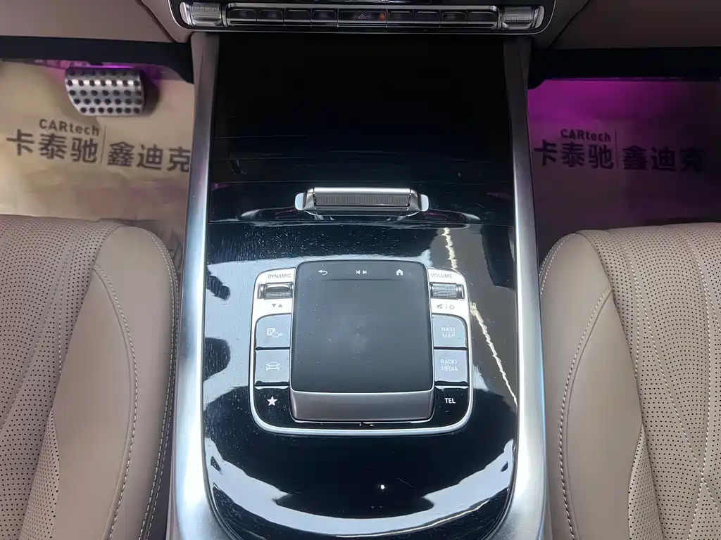 Mercedes-Benz Mercedes-Benz G-Class 2025 G 550 2025 - thumbnail 17