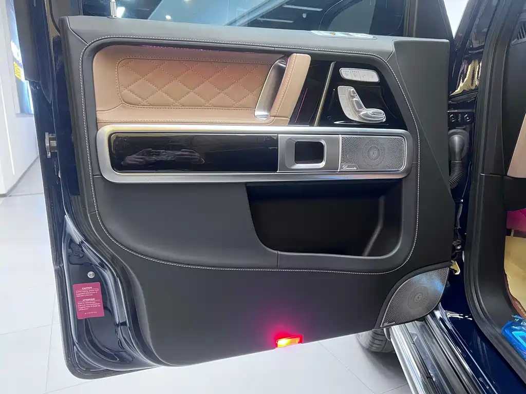 Mercedes-Benz Mercedes-Benz G-Class 2025 G 550 2025 - thumbnail 23