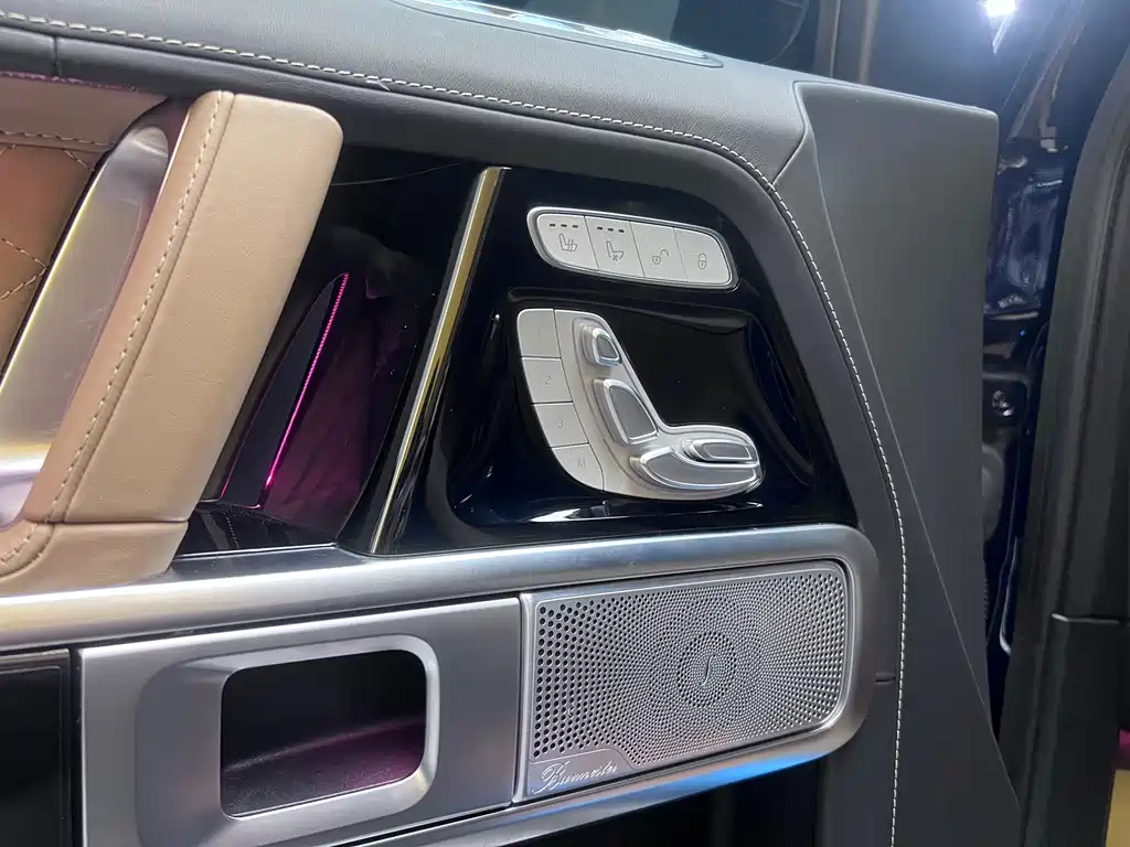 Mercedes-Benz Mercedes-Benz G-Class 2025 G 550 2025 - thumbnail 24
