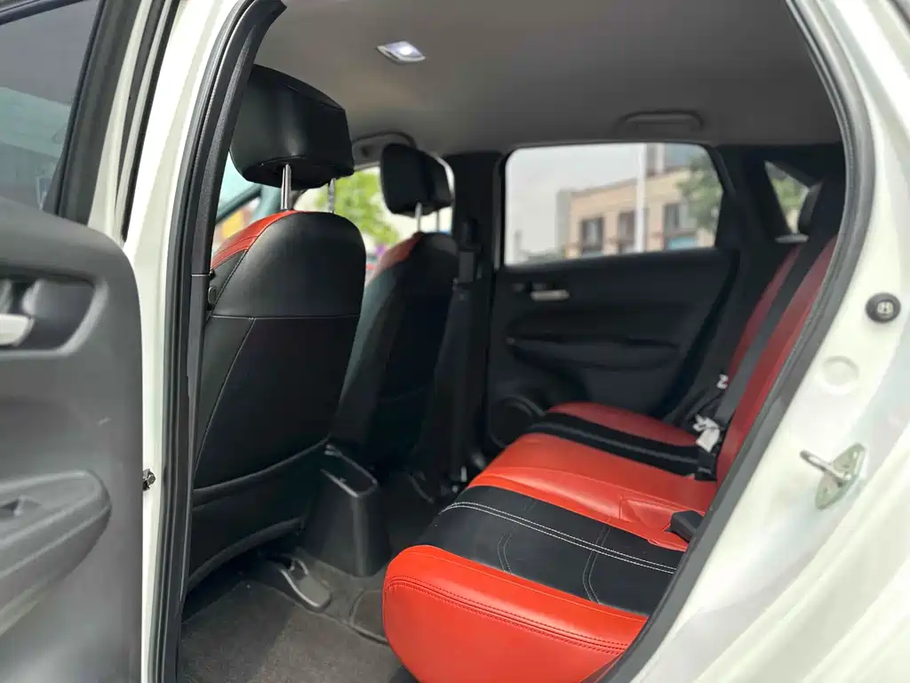 Honda Honda Fit 2022 1.5L CVT Infinite MUGEN Edition 2022 - thumbnail 6
