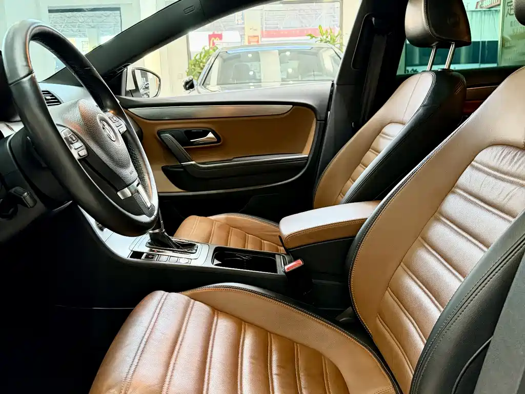 Volkswagen Volkswagen CC 2013 1.8TSI Luxury Edition 2014 - thumbnail 4