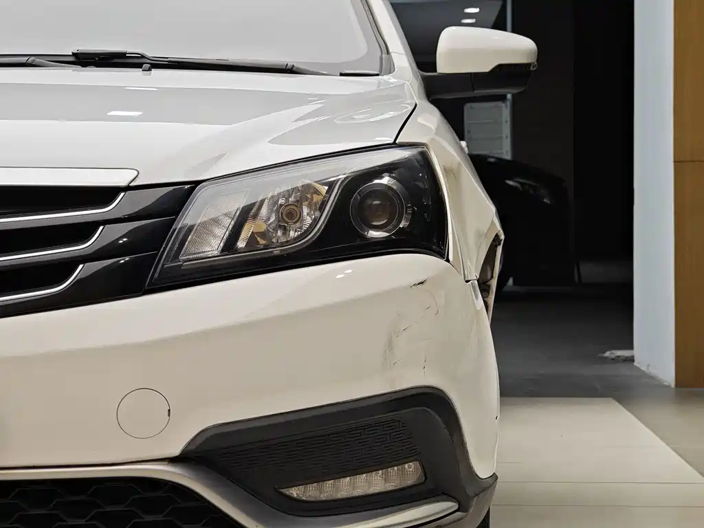 Geely Auto Geely Emgrand 2016 Hatchback RS 1.5L Manual Upward Edition 2016 - thumbnail 2