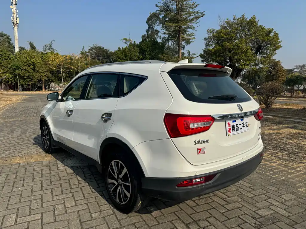 Dongfeng Fengguang Lifan 580 2016 1.5T CVT Luxury Edition 2017 - thumbnail 4