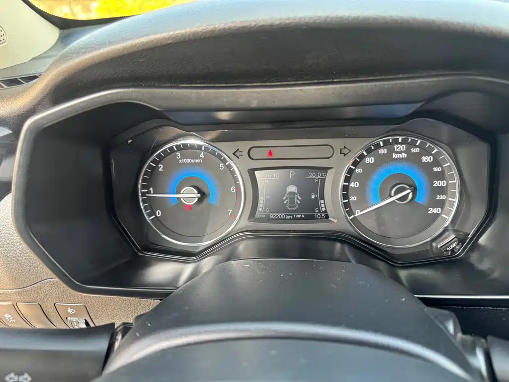 Dongfeng Fengguang Lifan 580 2016 1.5T CVT Luxury Edition 2017 - thumbnail 18
