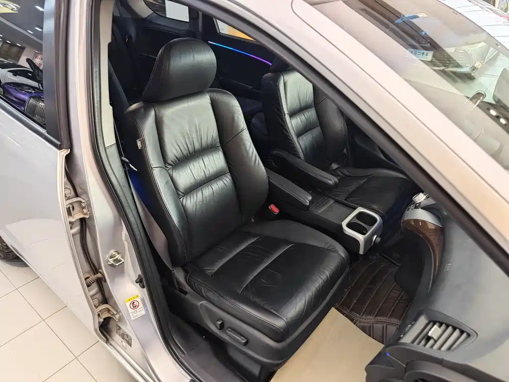 Honda Honda Odyssey 2014 2.4L Luxury Edition 2015 - thumbnail 10