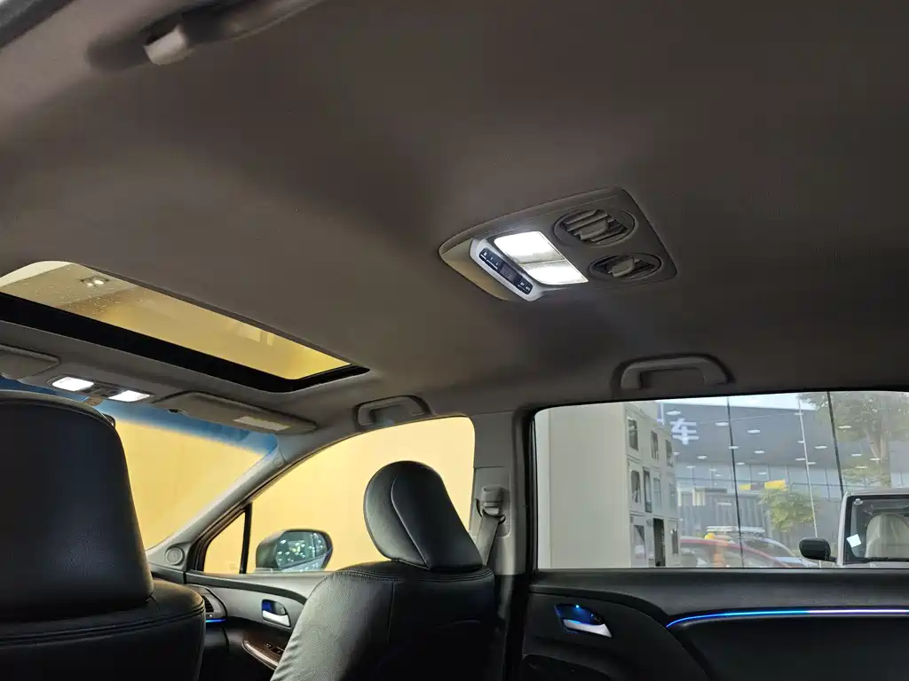 Honda Honda Odyssey 2014 2.4L Luxury Edition 2015 - thumbnail 17