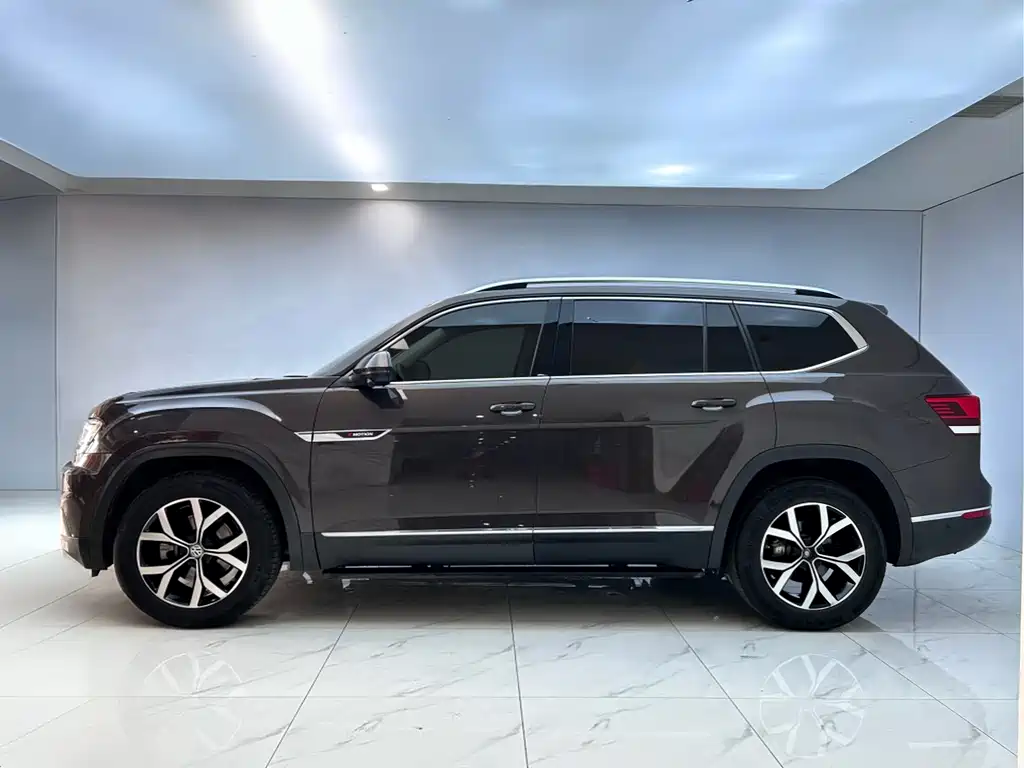 Volkswagen Teramont 2019 380TSI 4Motion Luxury Edition VI 2019 - thumbnail 4